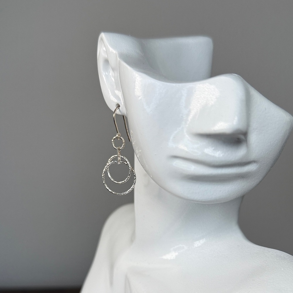 SILVER Made In Italy Hoop Earrings 925 - Marked Italy Dyadema